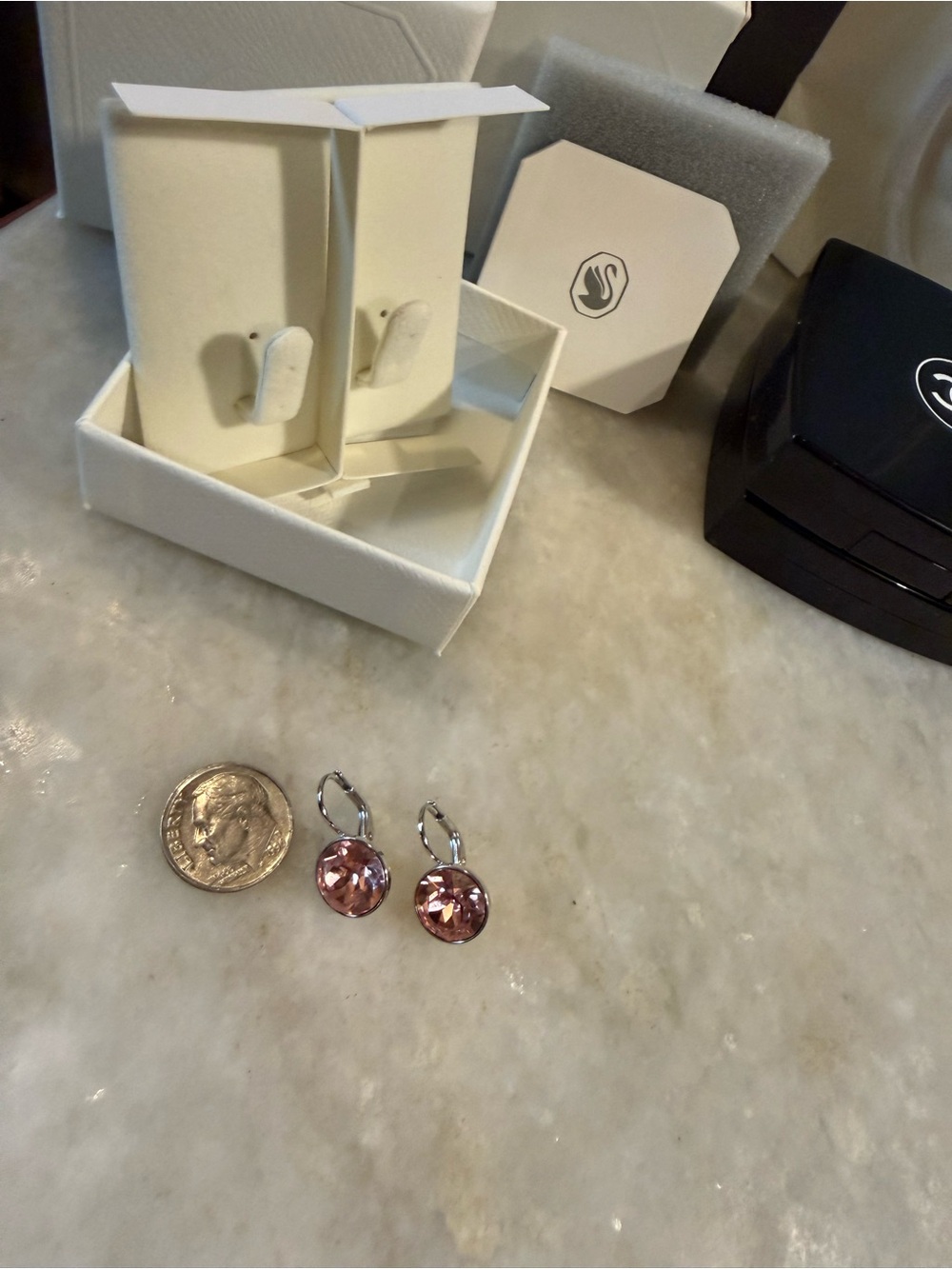 Swarovski mini Bella Blush Pink Crystal Drop Earrings New In Box - Picture 8 of 8
